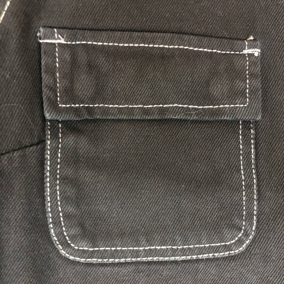 RVCA Daze Denim Jacket Raw Hem Button Up Pockets M (10) Black Skater Streetwear - Picture 12 of 13